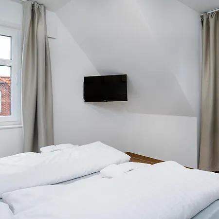 Hafenkiste 2 * Greetsiel