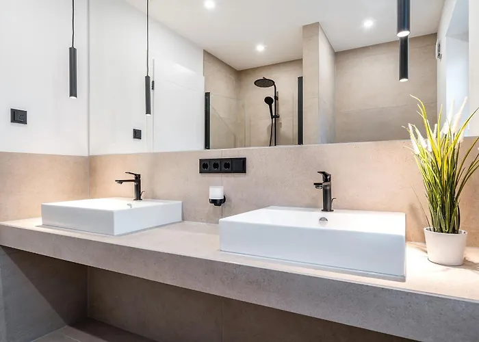 Hafenkiste 2 * Greetsiel